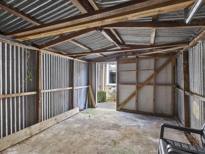 14 Ngaio St,   Strandon