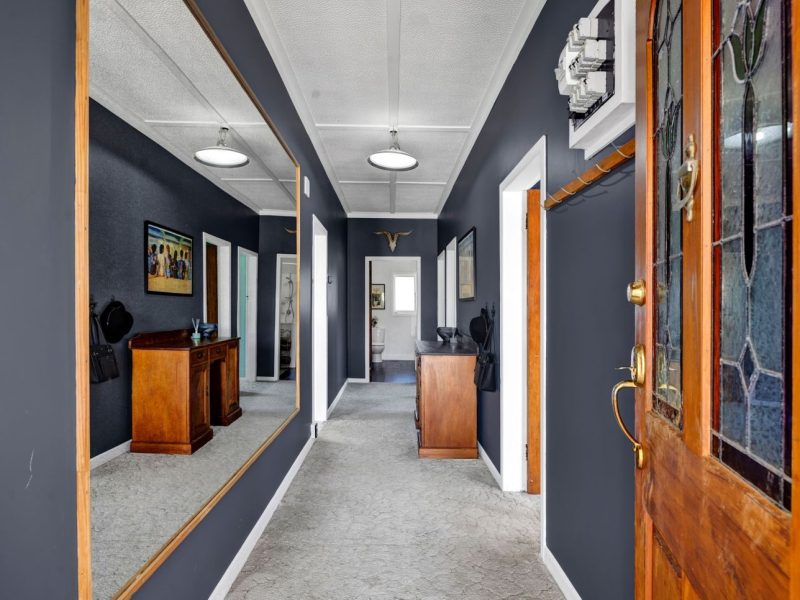 18 Cumming Street,  Okato