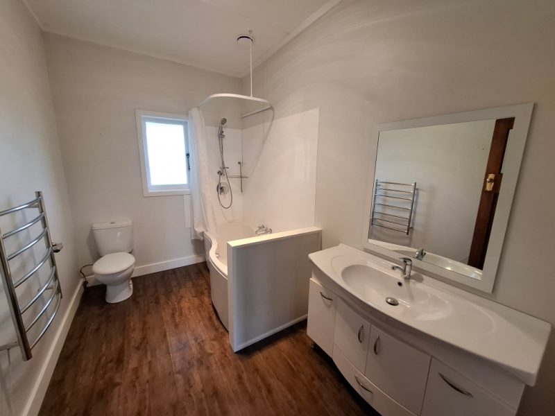 18 Cumming Street,  Okato