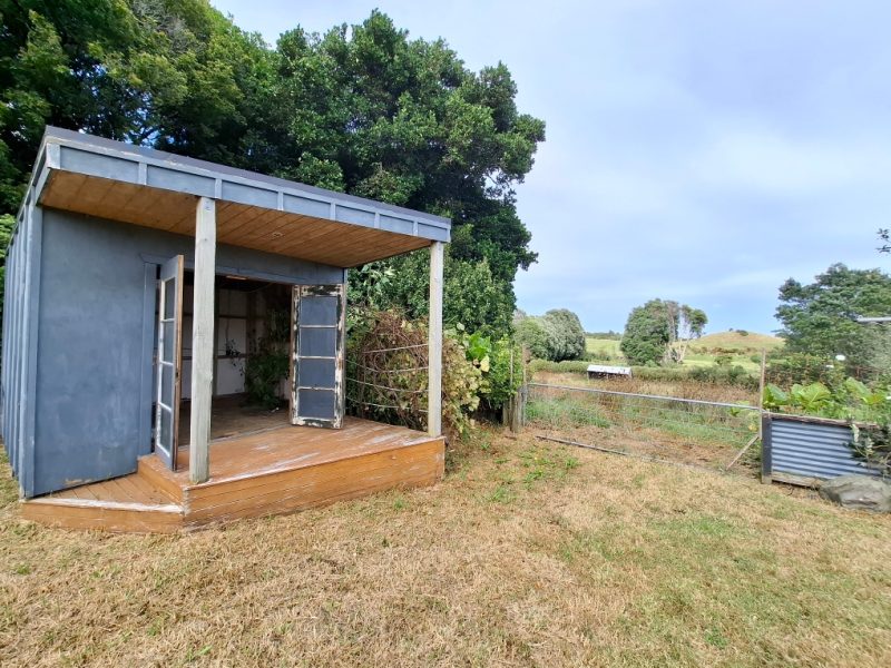 18 Cumming Street,  Okato