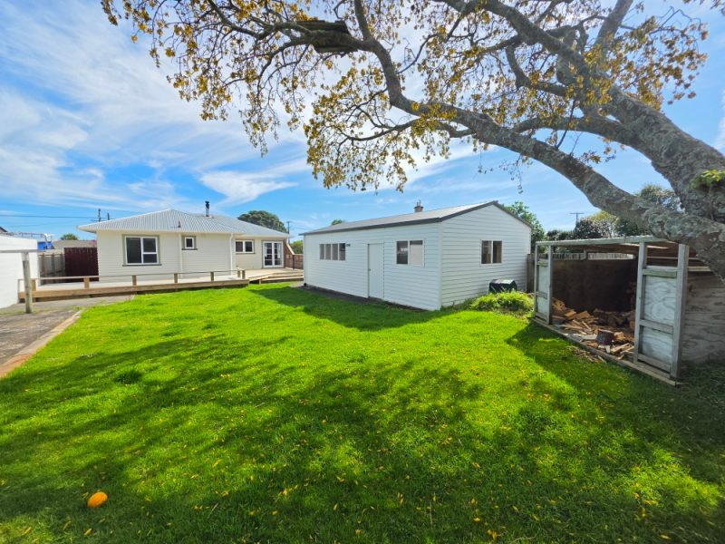 305 Frankley Rd, Ferndale