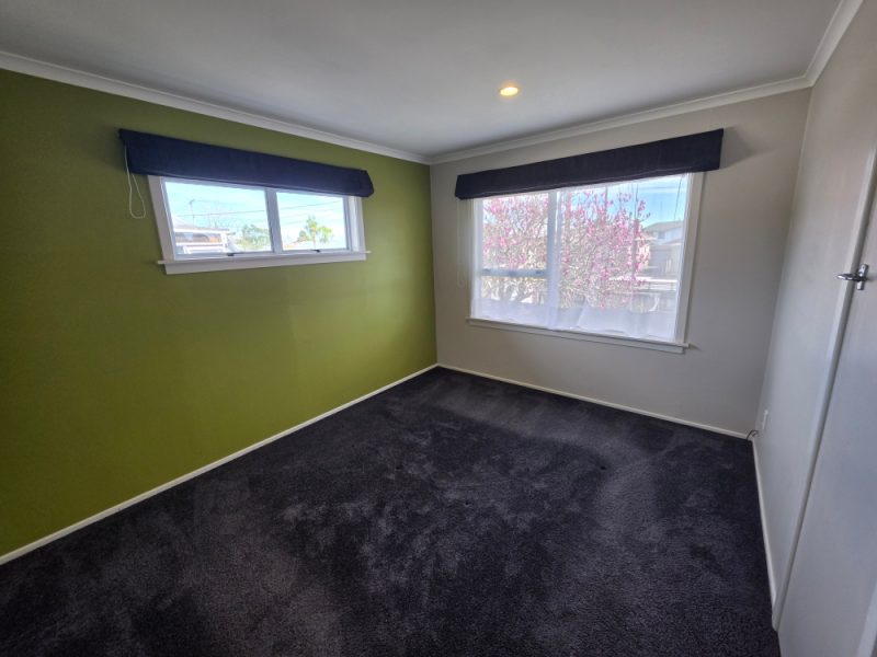 305 Frankley Rd, Ferndale