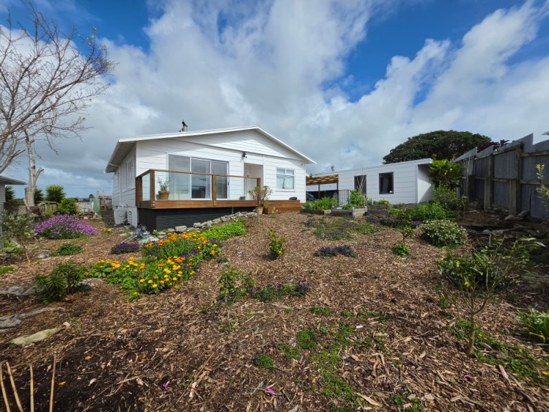 544 Devon Street West, Blagdon